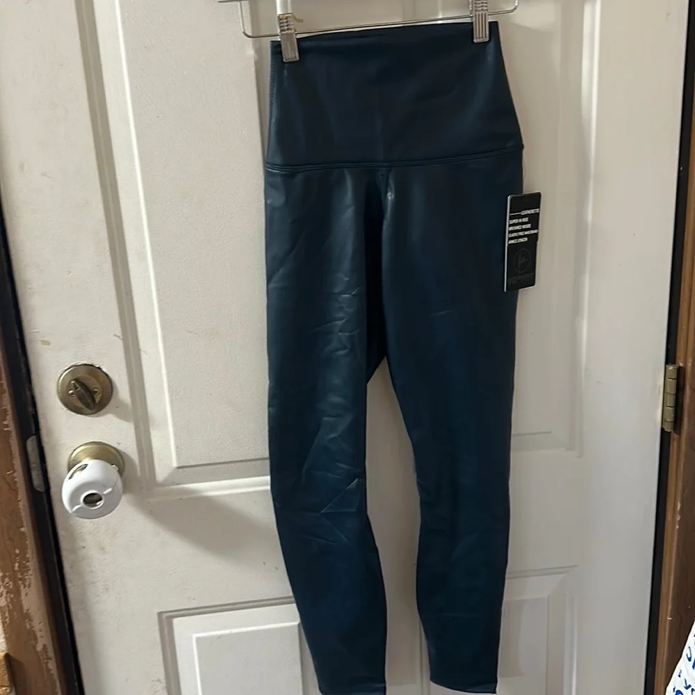 90 DEGREE BY REFLEX LEATHERETTE LEGGINGS: BLUE: NWT: SZ XS